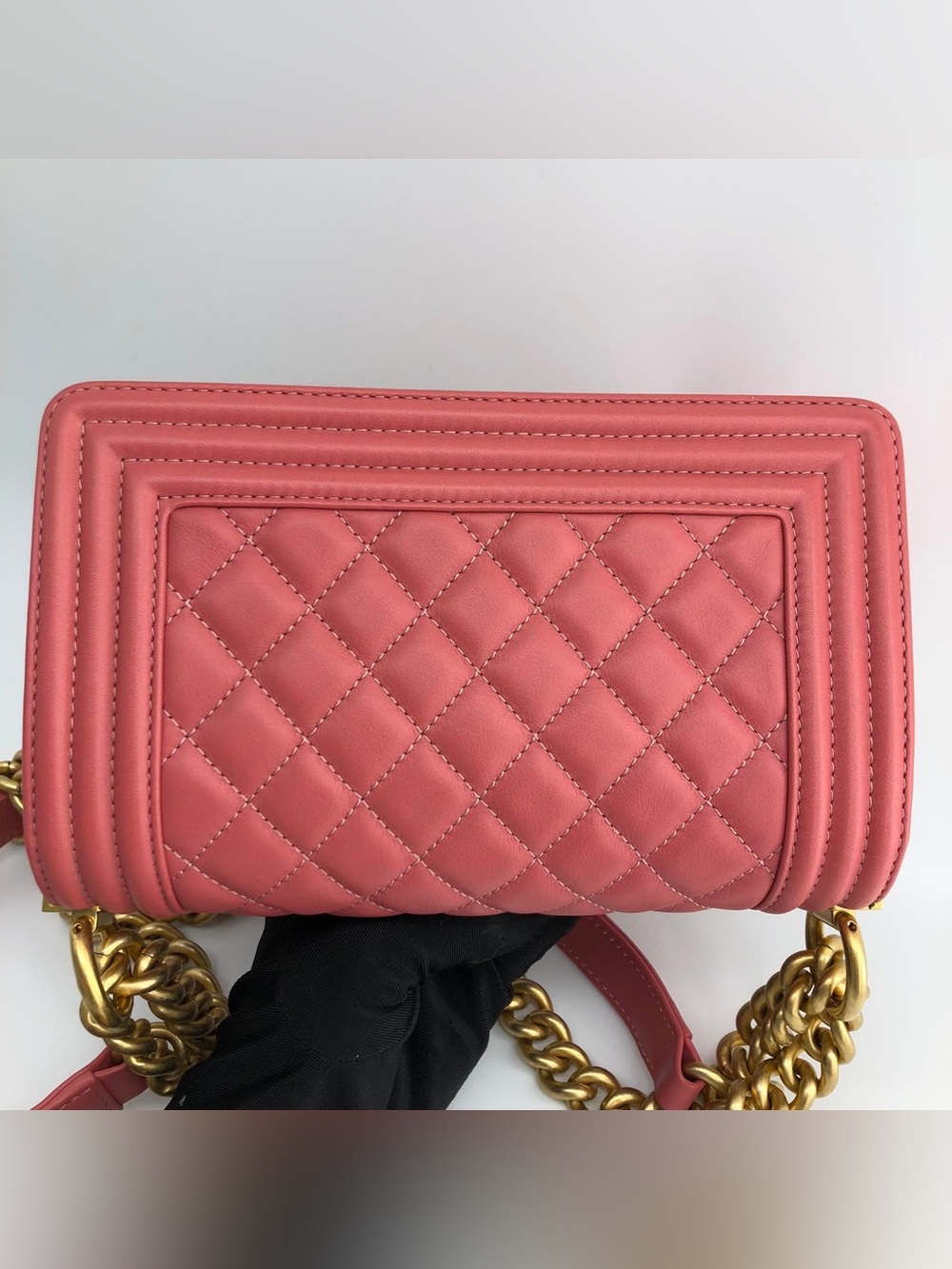Chanel Leboy Small Lambskin Pink GHW - Picture 3 of 16
